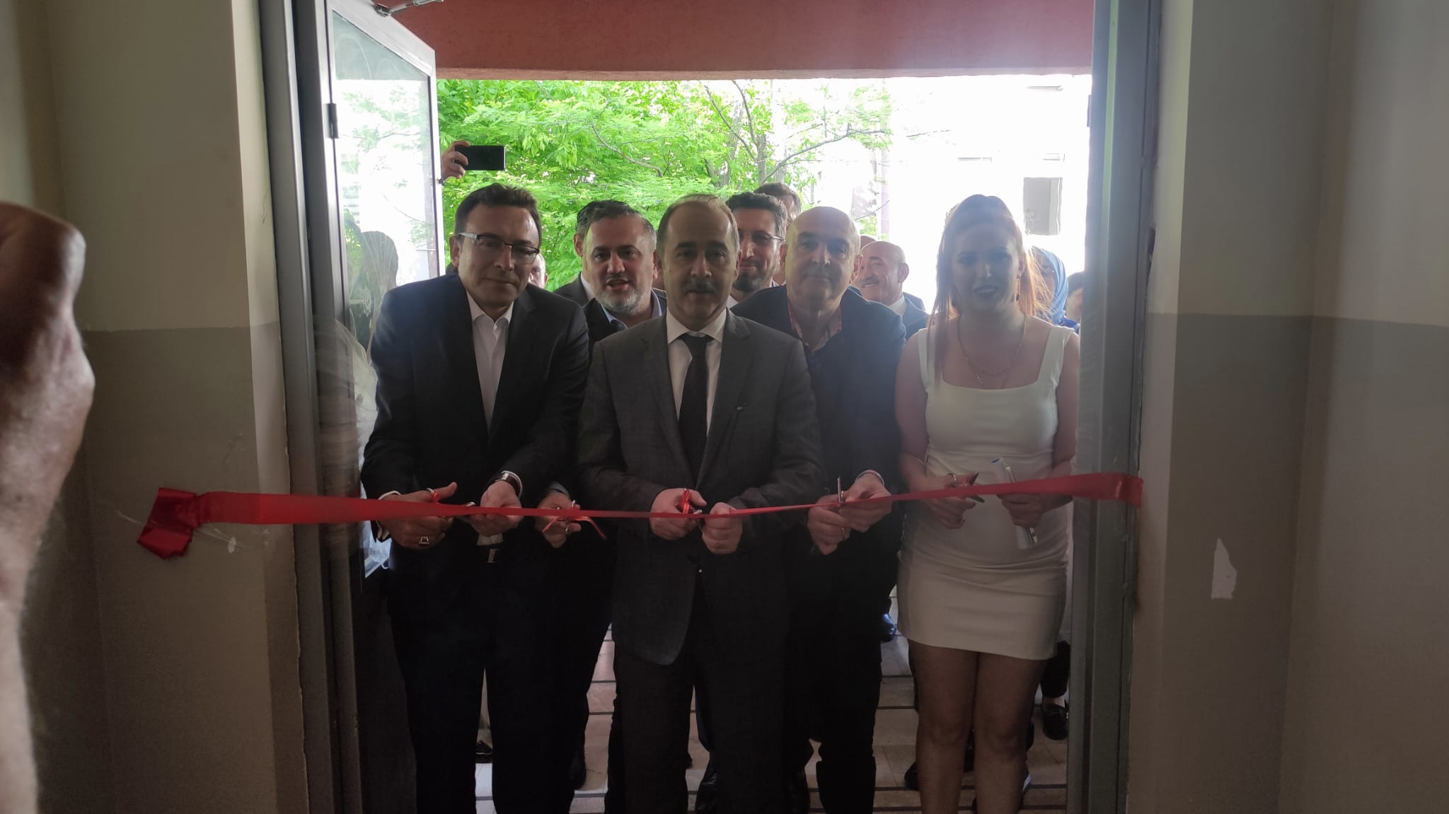 Bandırma Halk Eğitim Merkezi (HEM) Müdürlüğü tarafından yılsonu sergi açılışı