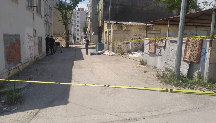 Paşamesçit Mahallesi’nde silahlı çatışma