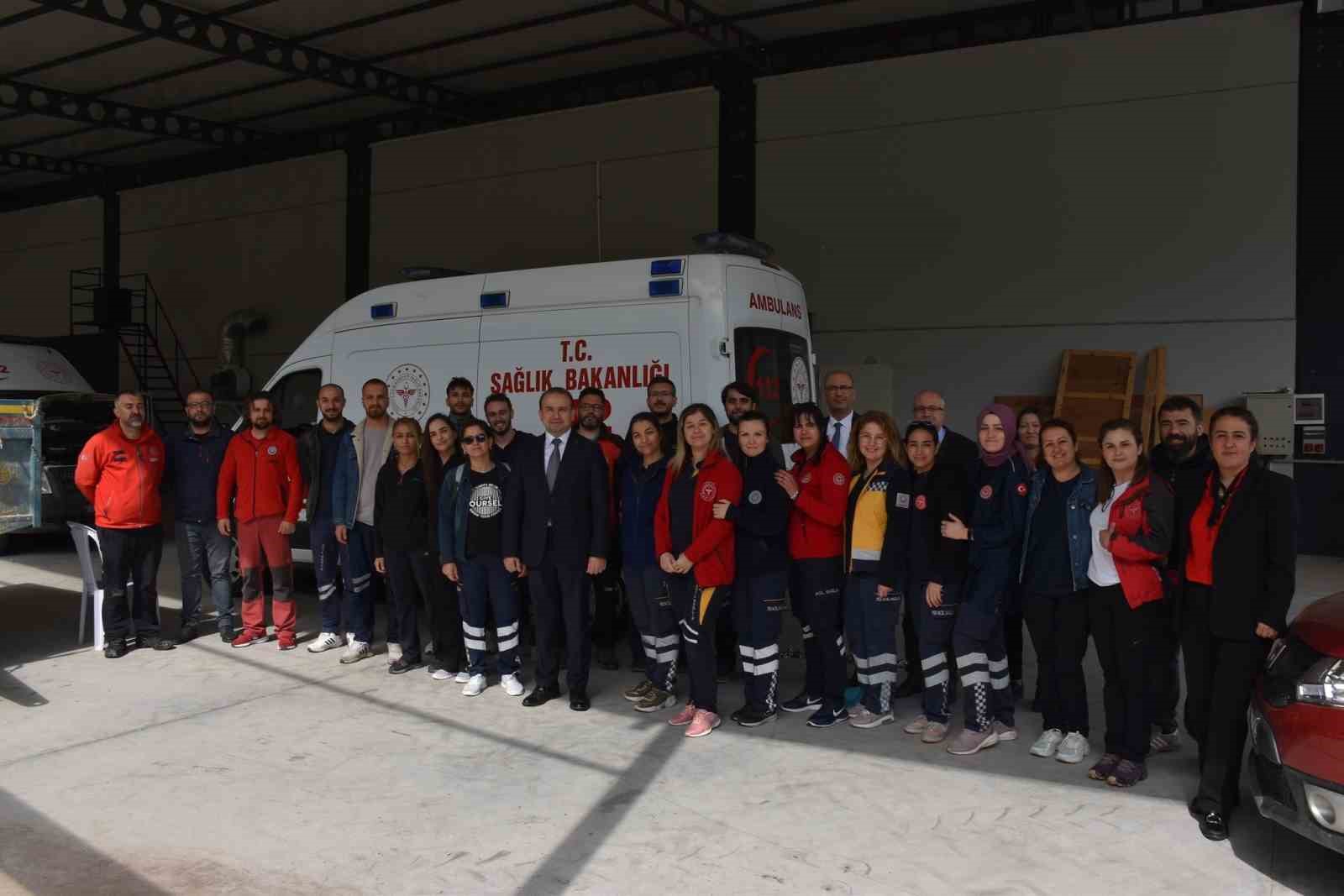 AYDIN’DA HİZMET VEREN 112 ACİL SAĞLIK HİZMETLERİ EKİPLERİ SON 1