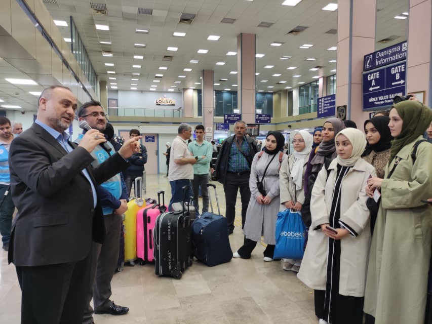 DİYANET İŞLERİ BAŞKANLIĞI "GENÇLİĞE DEĞER" PROJESİ ÇERÇEVESİNDE İL VE İLÇE