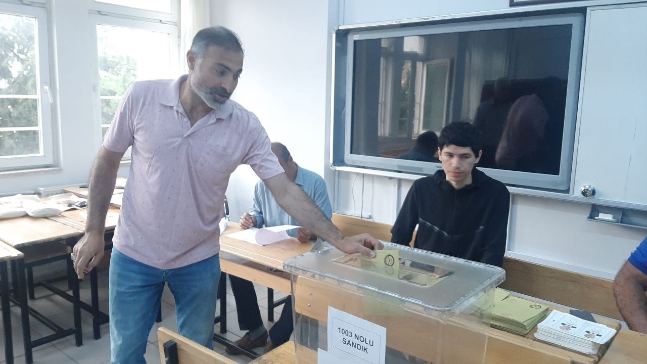 CUMHURBAŞKANLIĞI 2. TUR SEÇİMLERİ İÇİN ADIYAMAN’DA OY VERME İŞLEMİ BAŞLADI.