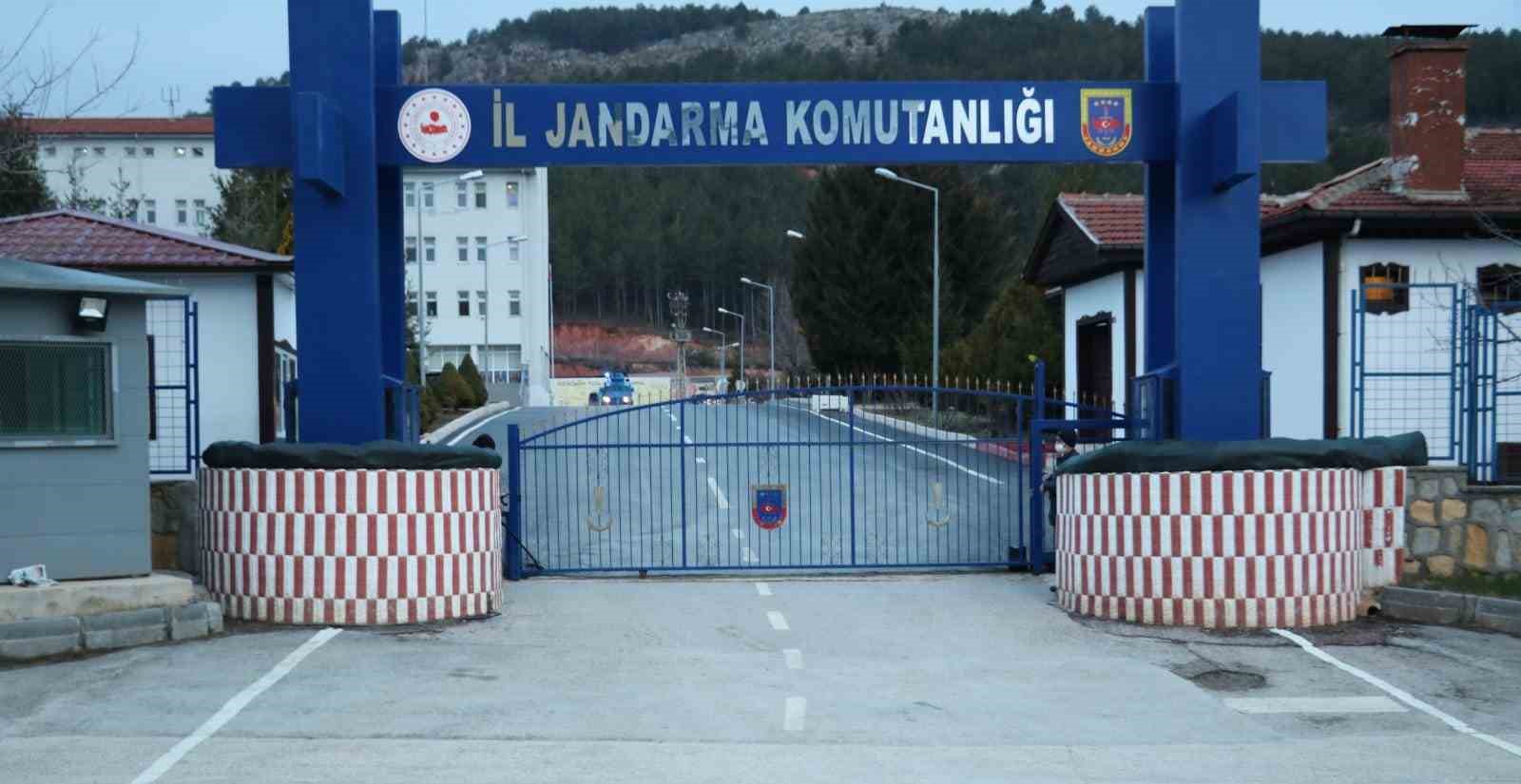 KASTAMONU’DA BÜYÜKBAŞ HAYVAN ÇALAN 2 ŞÜPHELİ JANDARMA EKİPLERİ TARAFINDAN YAKALANDI.