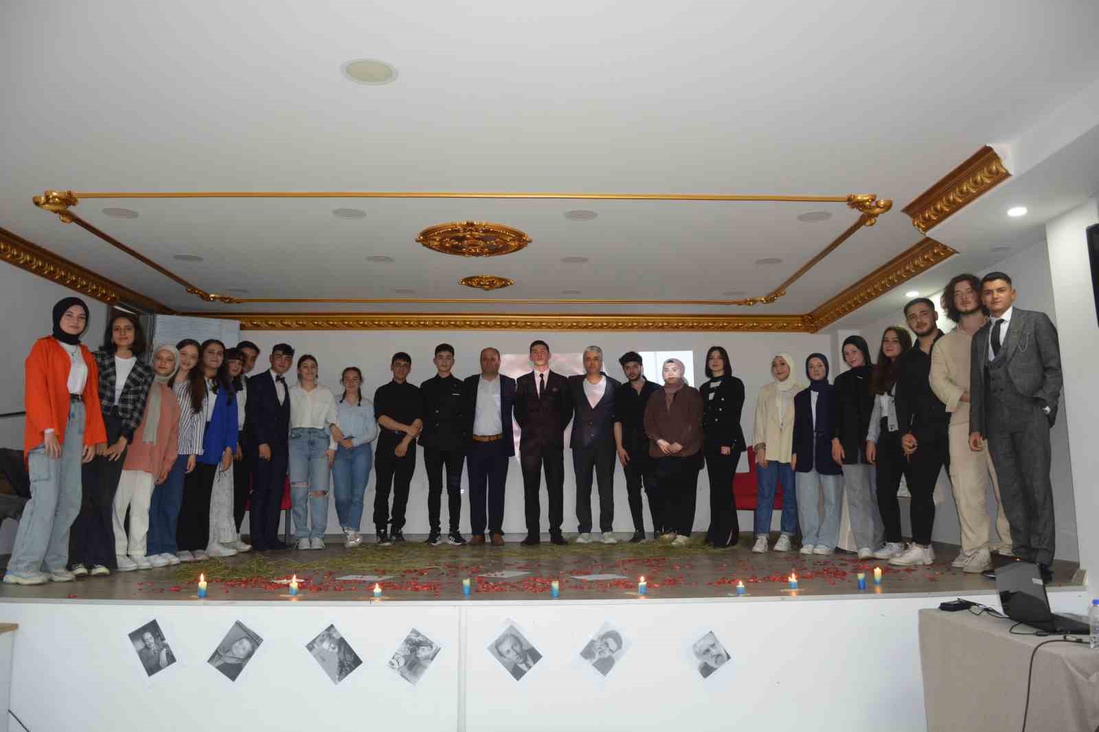 ORDU’NUN ÜNYE İLÇESİ ANADOLU İMAM HATİP LİSESİ ÖĞRENCİLERİ TARAFINDAN ŞİİR