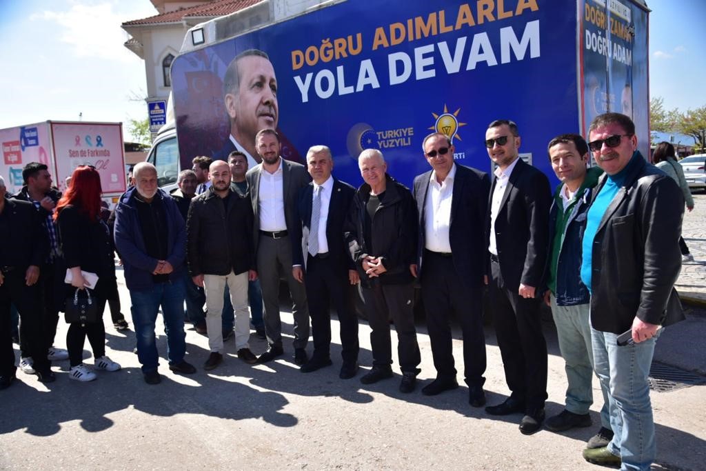 AK PARTİ BALIKESİR'DEN BANDIRMA'DA 9'DA 9 TAM SAHA ÇALIŞMA