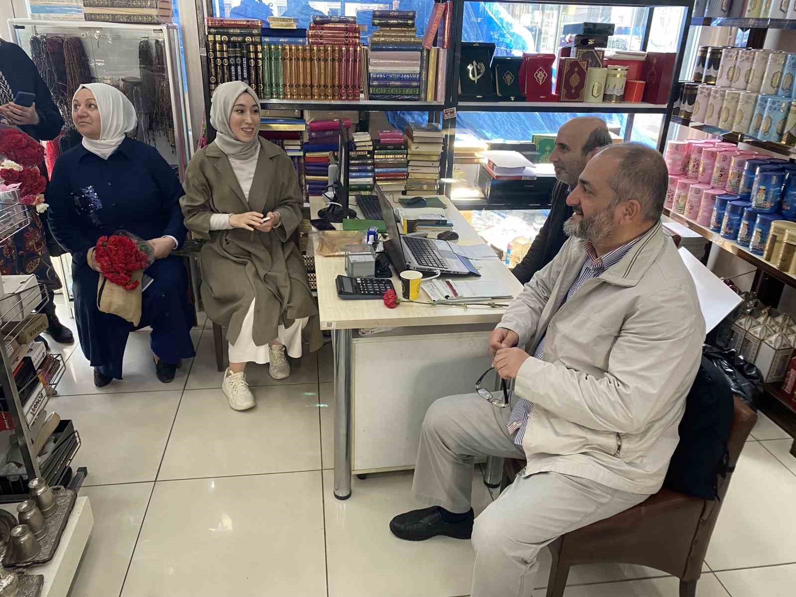 AK PARTİ İSTANBUL 3. BÖLGE MİLLETVEKİLİ ADAYLARI, 3 BİNDEN FAZLA