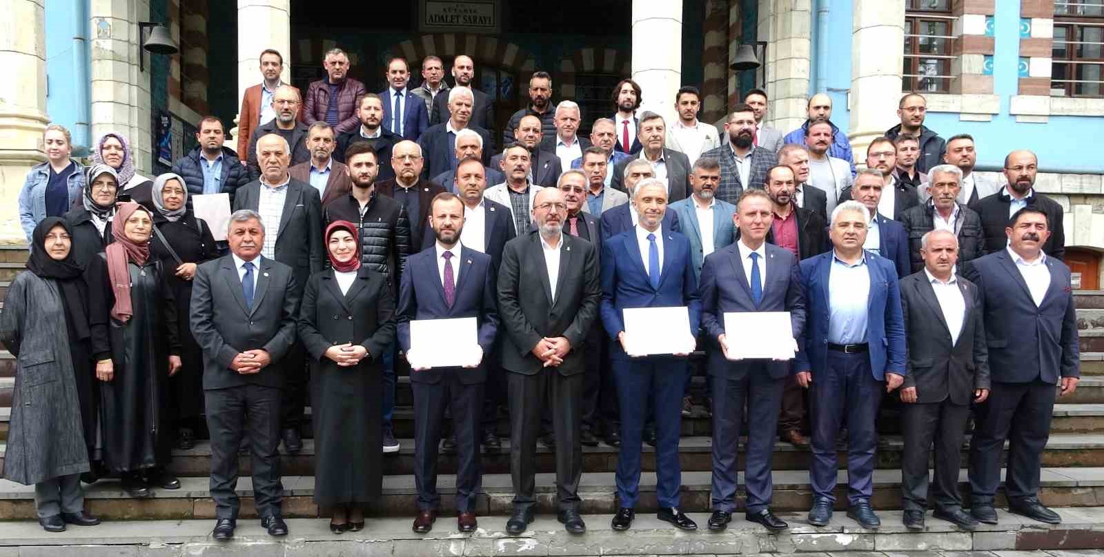 AK PARTİ KÜTAHYA MİLLETVEKİLLERİ MAZBATALARINI ALDI