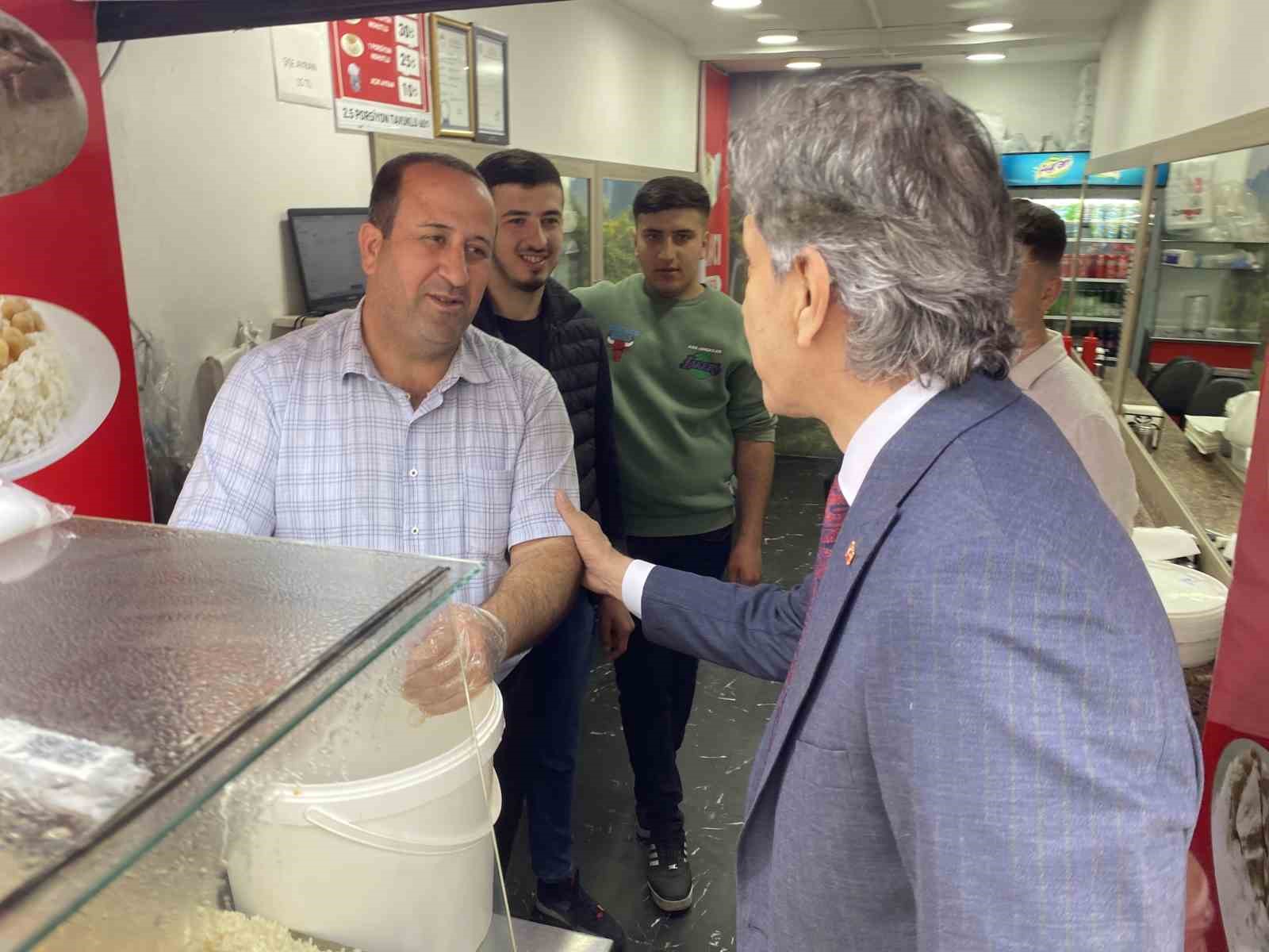 AK PARTİ İSTANBUL MİLLETVEKİLİ ADAYI MUSTAFA DEMİR, 1 MAYIS EMEK