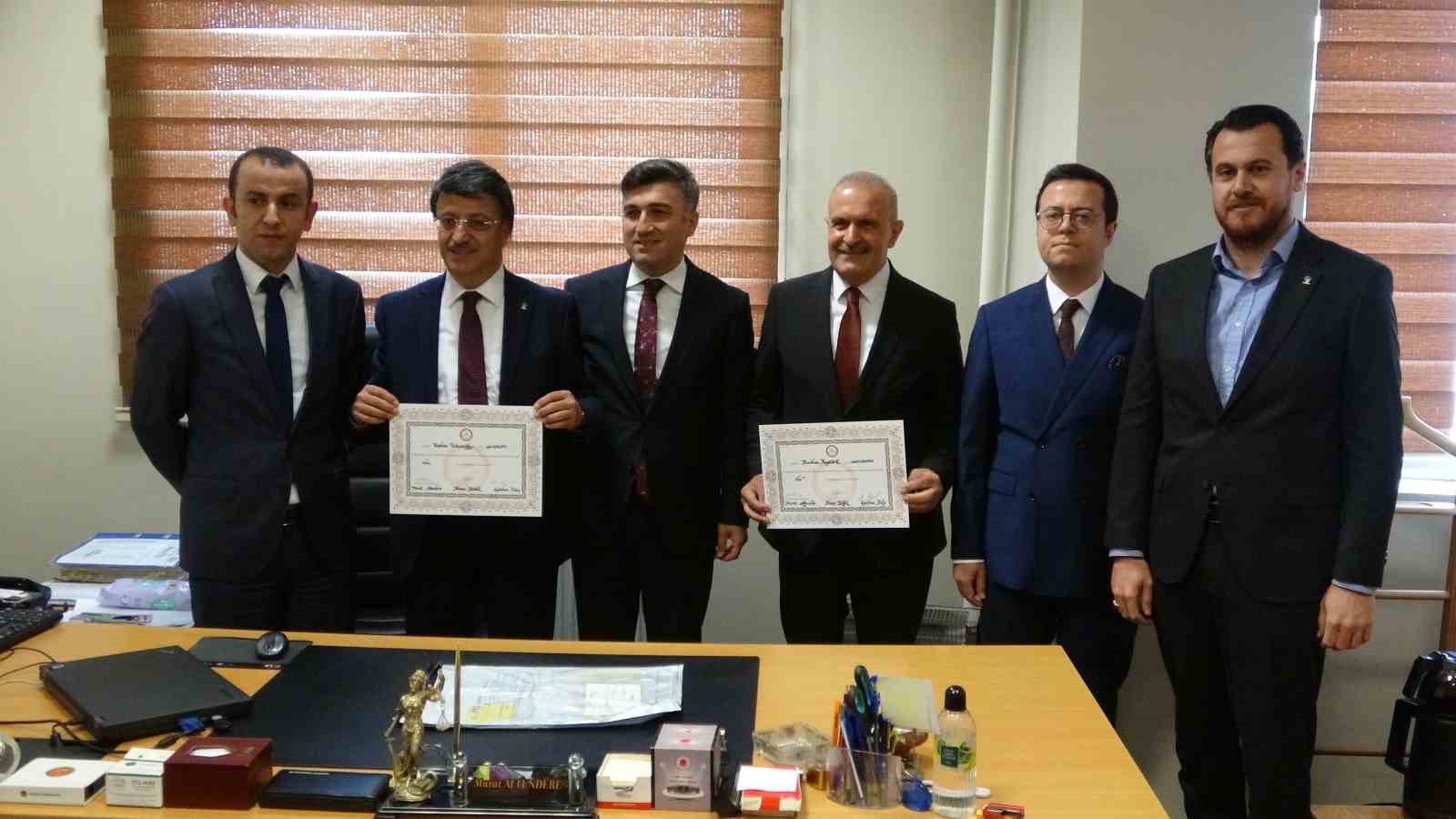 VAN’DA 14 MAYIS'TA YAPILAN SEÇİMLERDE MİLLETVEKİLİ SEÇİLEN AK PARTİ'Lİ BURHAN