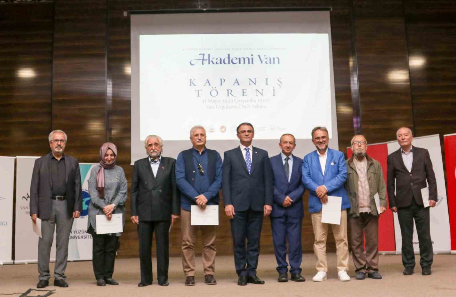 VAN’DA HAYATA GEÇİRİLEN ‘AKADEMİ VAN’ PROJESİ BÜNYESİNDE YAKLAŞIK 8 AYDA