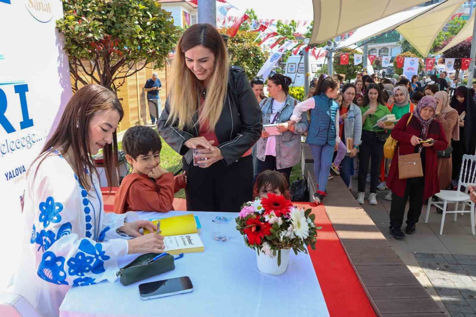 YALOVA BELEDİYESİ, GELENEKTEN GELECEĞE İBRAHİM MÜTEFERRİKA KİTAP FUARI KAPSAMINDA GERÇEKLEŞTİRDİĞİ