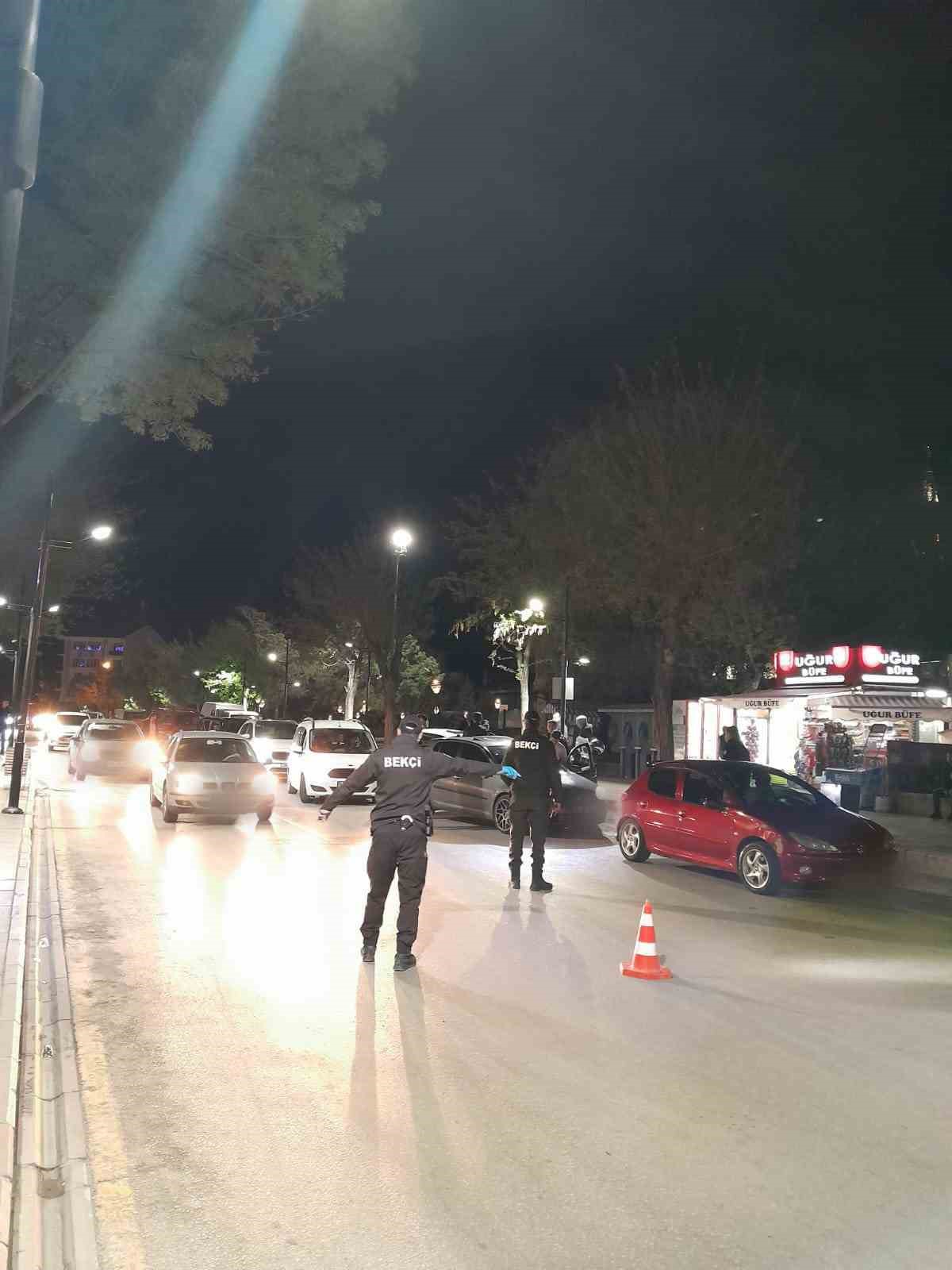 AKSARAY’DA POLİSİN YAPTIĞI DENETİM, UYGULAMA VE OPERASYONLARDA YAKALANAN 110 ŞAHISTAN