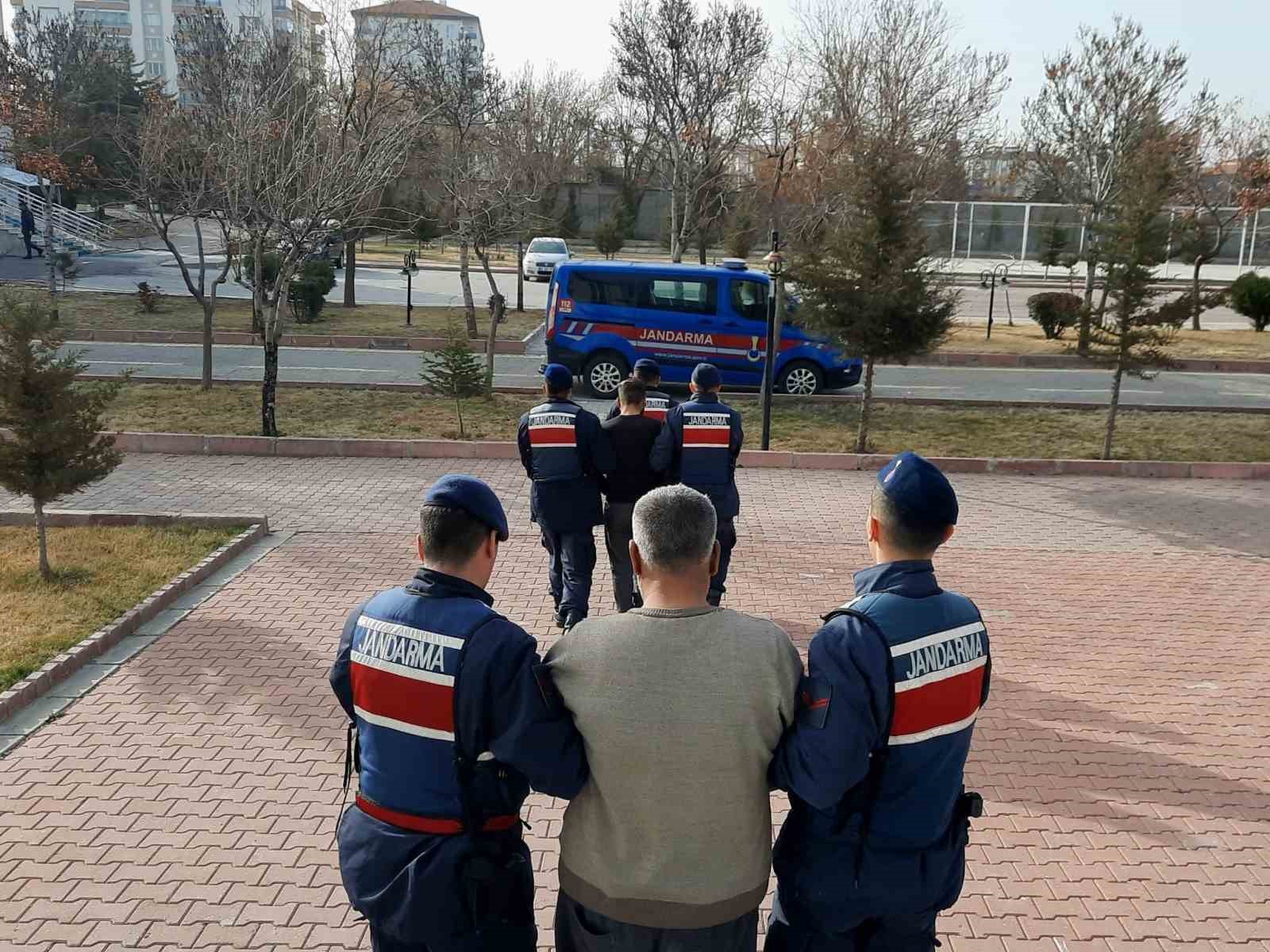 AKSARAY’DA HAKLARINDA KESİNLEŞMİŞ HAPİS CEZASI BULUNAN VE YAKALANMALARI OLAN 3