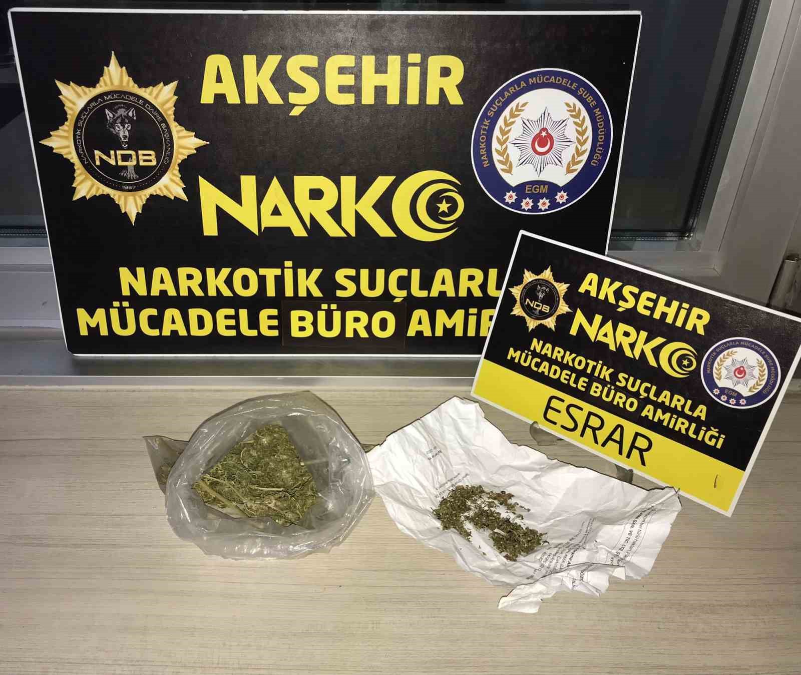 KONYA’NIN AKŞEHİR İLÇESİNDE POLİS EKİPLERİ TARAFINDAN YAPILAN 3 OPERASYONDA ÇOK