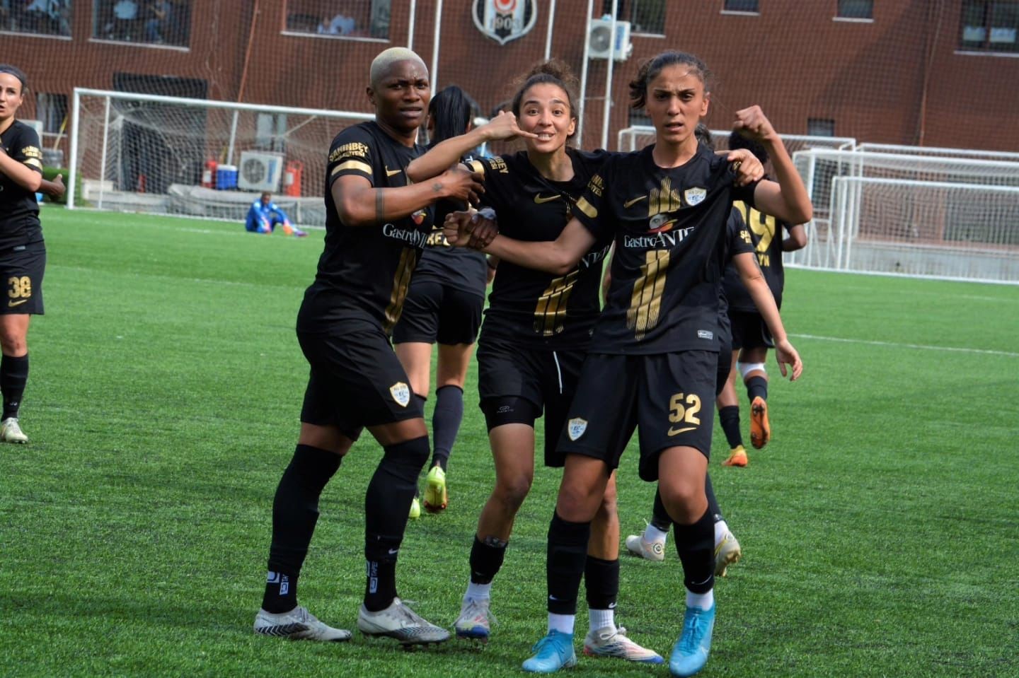 GAZİANTEP ALG SPOR, TFF KADINLAR FUTBOL SÜPER LİGİ PLAY-OFF ÇEYREK