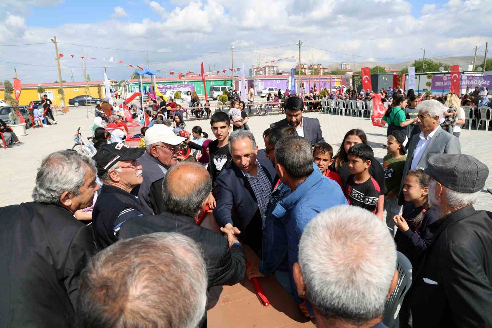 TALAS BELEDİYESİNİN ELBİSTAN’DA 20 GÜN GİBİ KISA BİR SÜREDE İNŞA