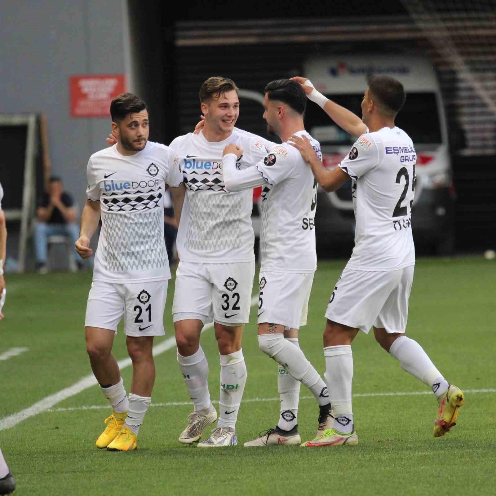 SPOR TOTO 1. LİG EKİPLERİNDEN ALTAY, LİGİN SON HAFTASINDA TUZLASPOR’U