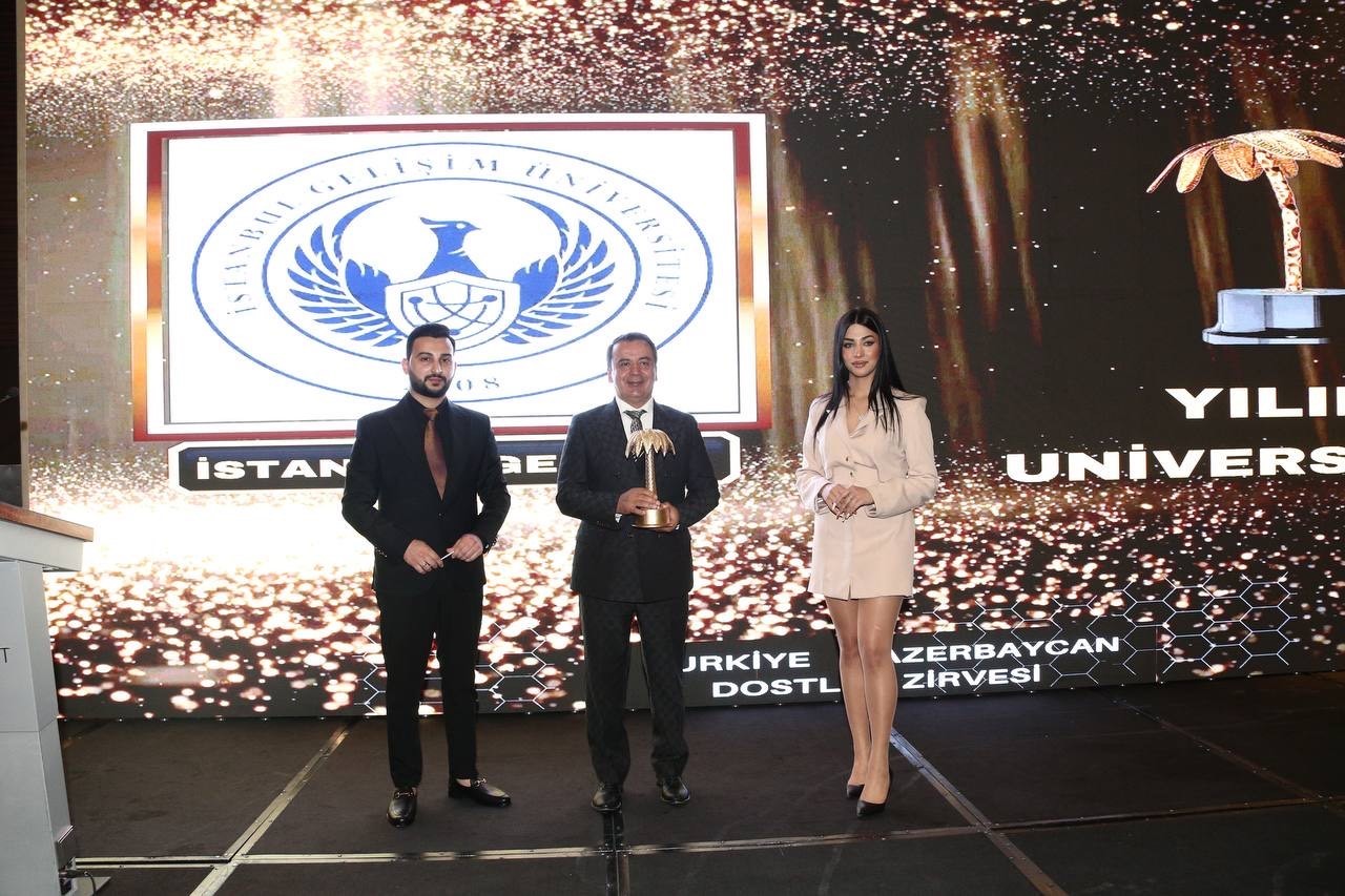 AZERBAYCAN’IN BAŞKENTİ BAKÜ’DE DÜZENLENEN ALTIN PALMİYE ÖDÜL TÖRENİ’NDE, İSTANBUL GELİŞİM