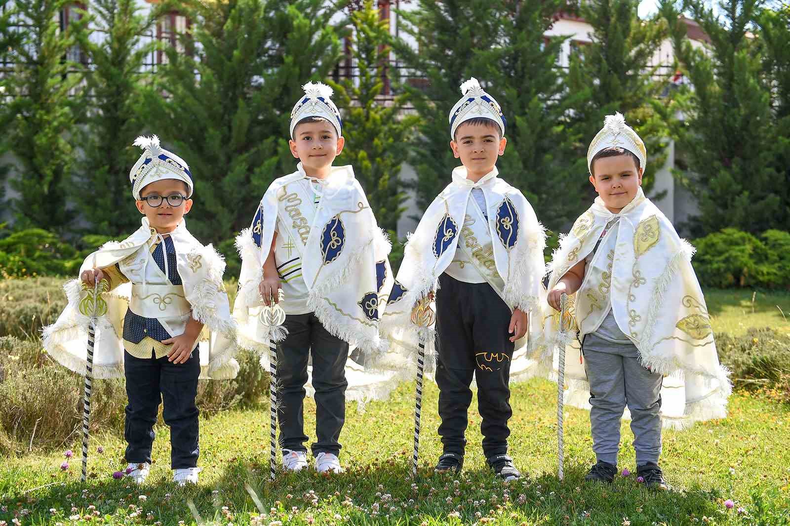 ALTINDAĞ’DA İKAMET EDEN SÜNNET ÇAĞINDAKİ ÇOCUKLAR, BU YIL DA ALTINDAĞ