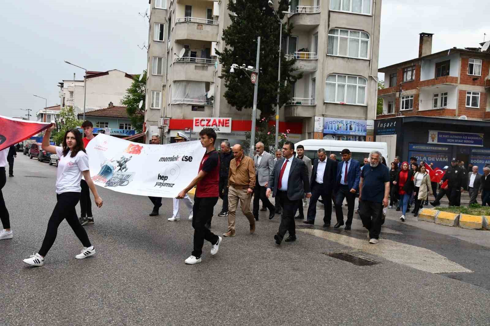 YALOVA’NIN ALTINOVA İLÇESİNDE 19 MAYIS ATATÜRK’Ü ANMA, GENÇLİK VE SPOR