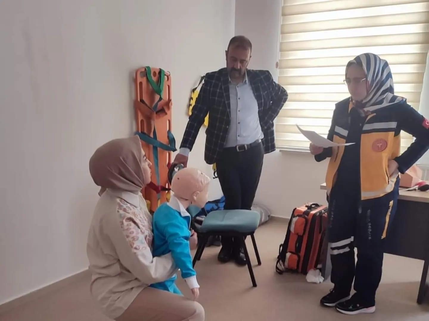 NİĞDE İL AMBULANS SERVİSİ BAŞHEKİMLİĞİ EĞİTİM BİRİMİ TARAFINDAN TEMEL MODÜL