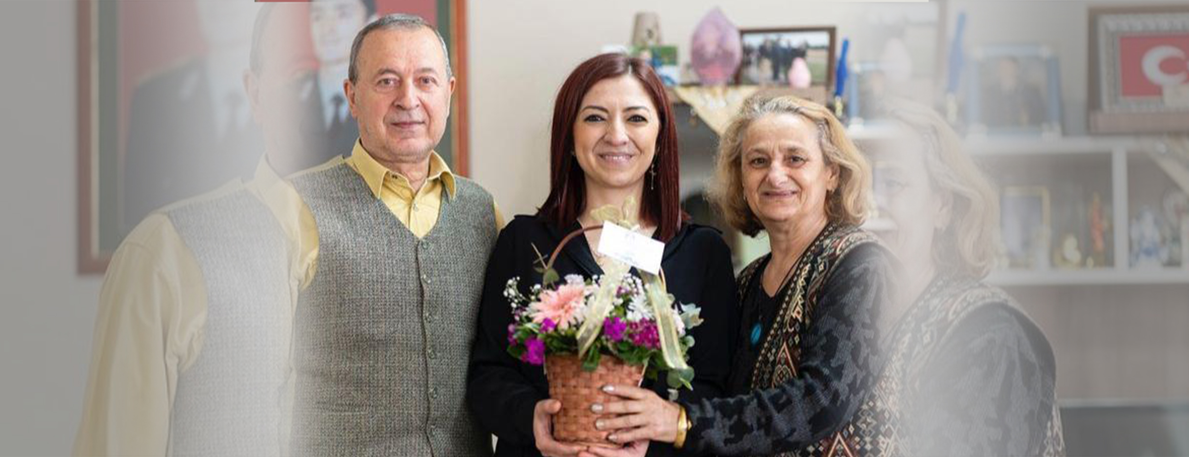 Bandırma Belediye Başkanı Av. Tolga Tosun, 14 Mayıs Anneler Günü’nde,