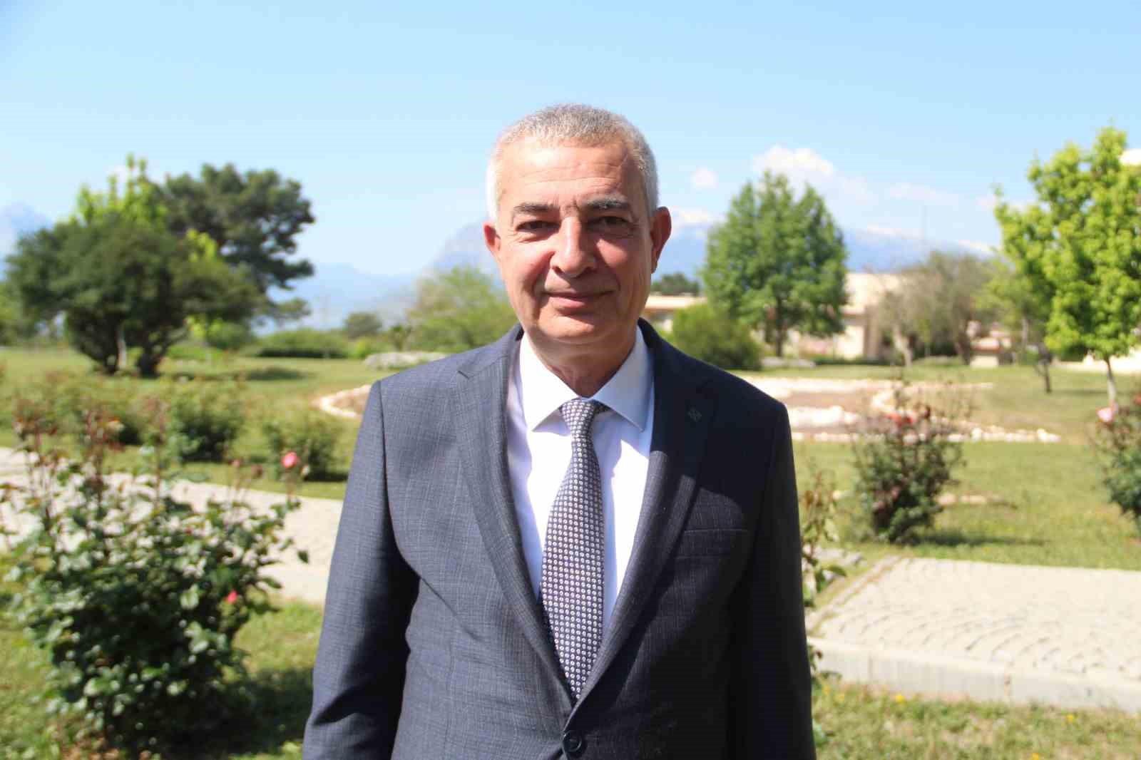 ANTALYA ORMAN BÖLGE MÜDÜRÜ VEDAT DİKİCİ, DÖŞEMEALTI İLÇESİNDEKİ ANTALYA ULUSLARARASI