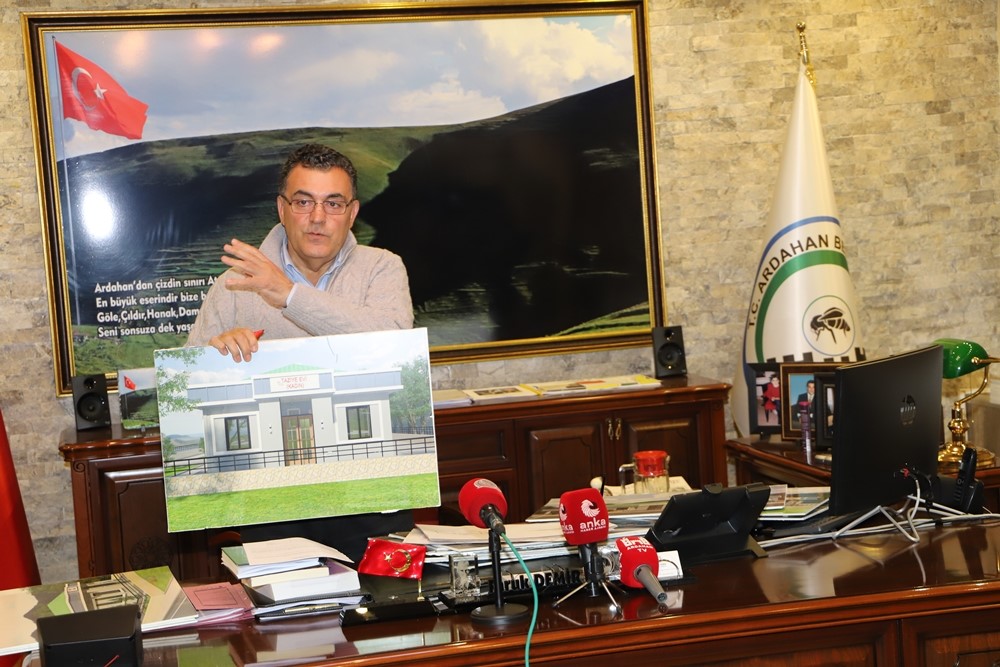 ARDAHAN BELEDİYESİ'NDEN ‘HER MAHALLEYE TAZİYE EVİ PROJESİ’ (OLGUN YILDIZ/ARDAHAN-İHA)