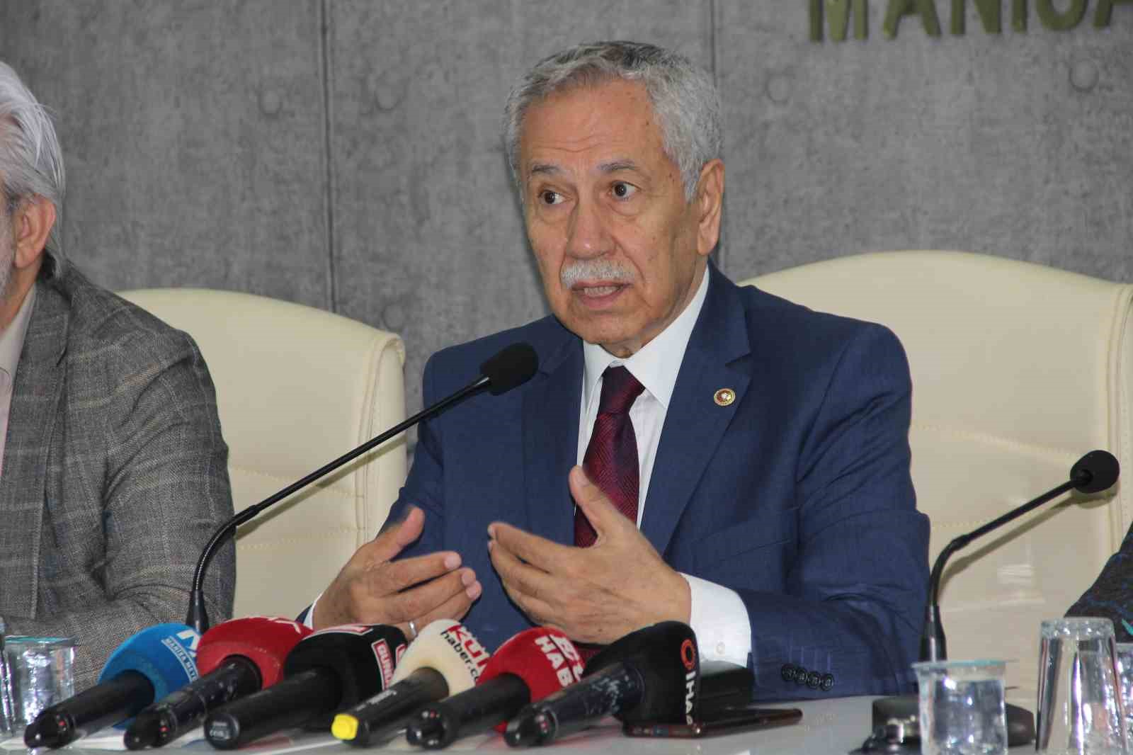 AK PARTİ’NİN KURUCULARINDAN ESKİ TBMM BAŞKANI VE BAŞBAKAN YARDIMCISI BÜLENT