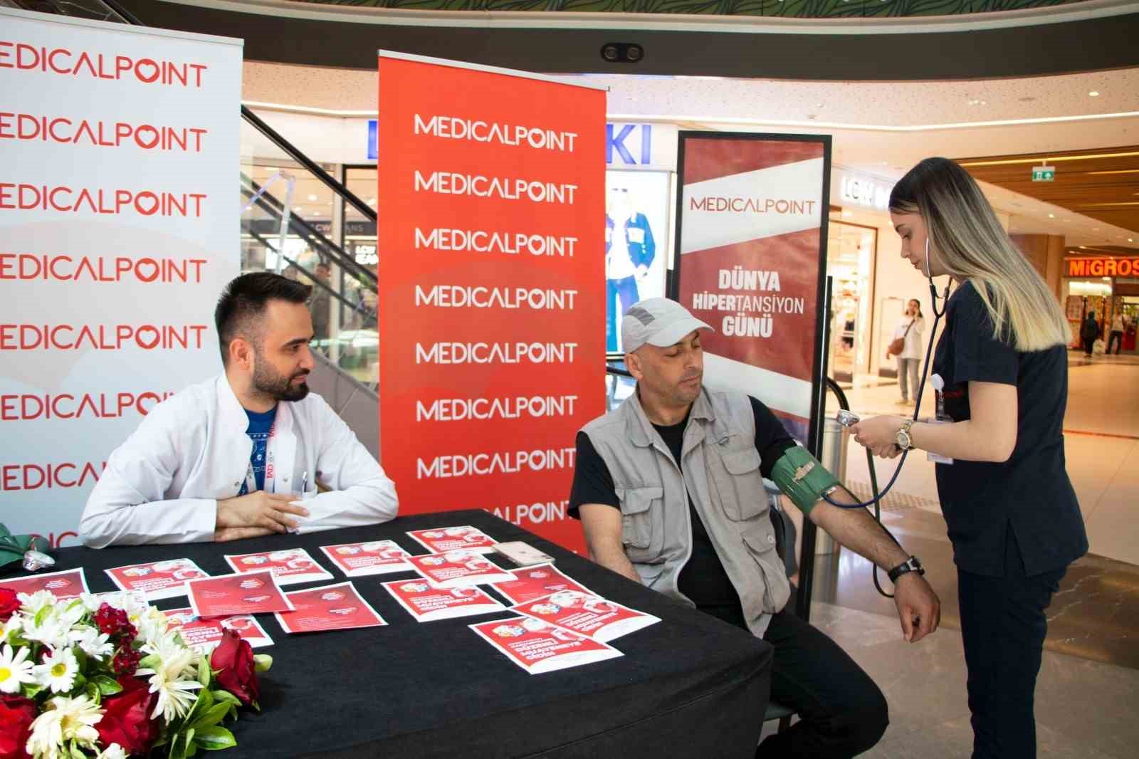 MEDİCAL POİNT GAZİANTEP HASTANESİ, BİR ALIŞVERİŞ MERKEZİ’NDE DÜNYA HİPERTANSİYON GÜNÜ’NE