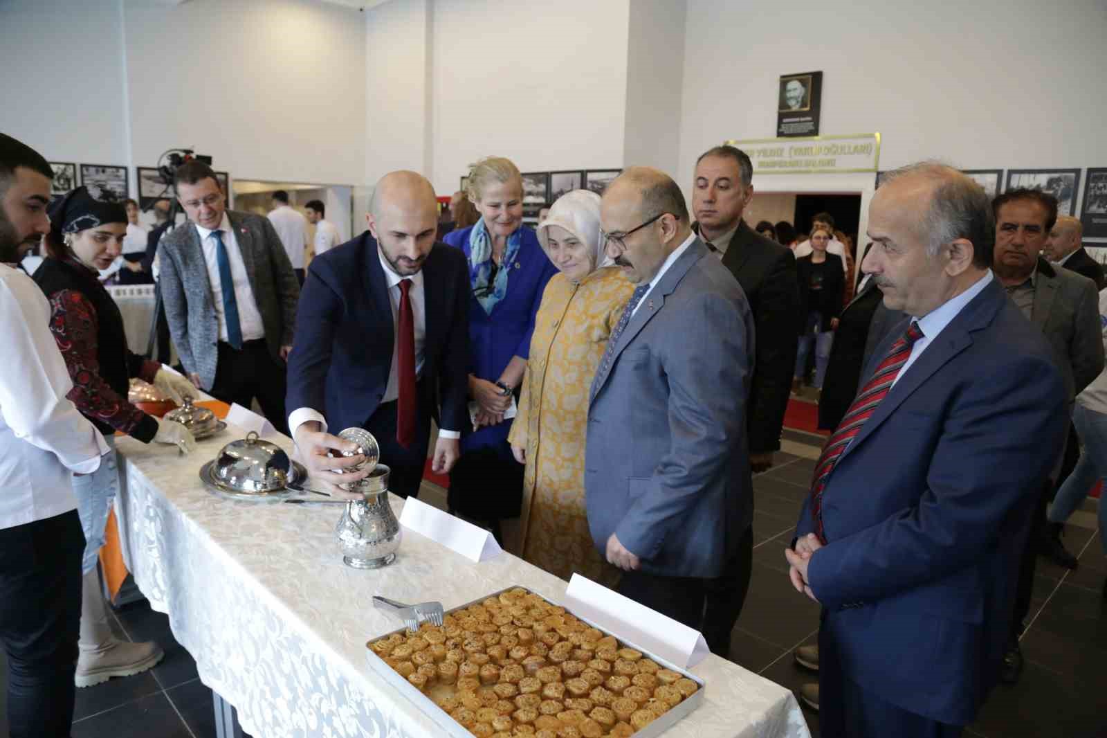 TÜRK MUTFAĞI HAFTASI AVRASYA ÜNİVERSİTESİNDE GASTRONOMİ VE MUTFAK SANATLARI KULÜBÜ’NÜN