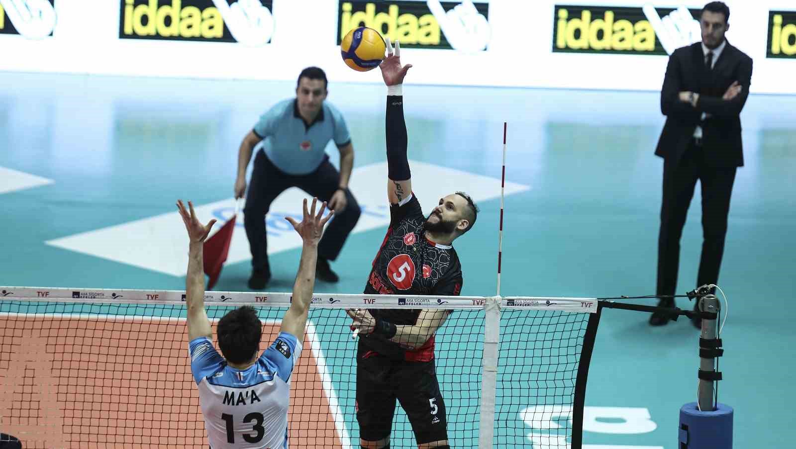 AXA SİGORTA EFELER LİGİ METİN GÖRGÜN SEZONU’NDA PLAY-OFF FİNAL SERİSİ