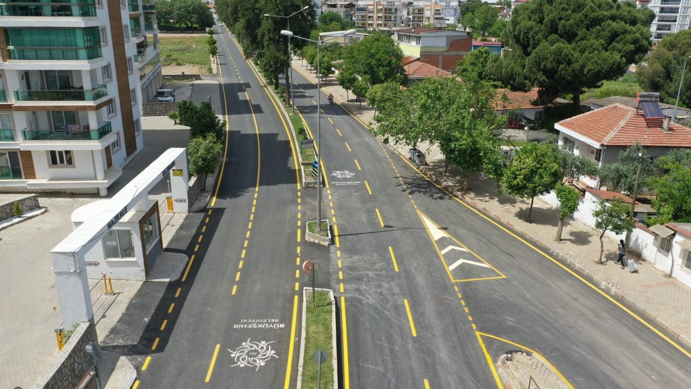 AYDIN BÜYÜKŞEHİR BELEDİYESİ, KENT GENELİNDE TRAFİĞİ HIZLANDIRAN VE SÜRÜŞ KONFORUNU