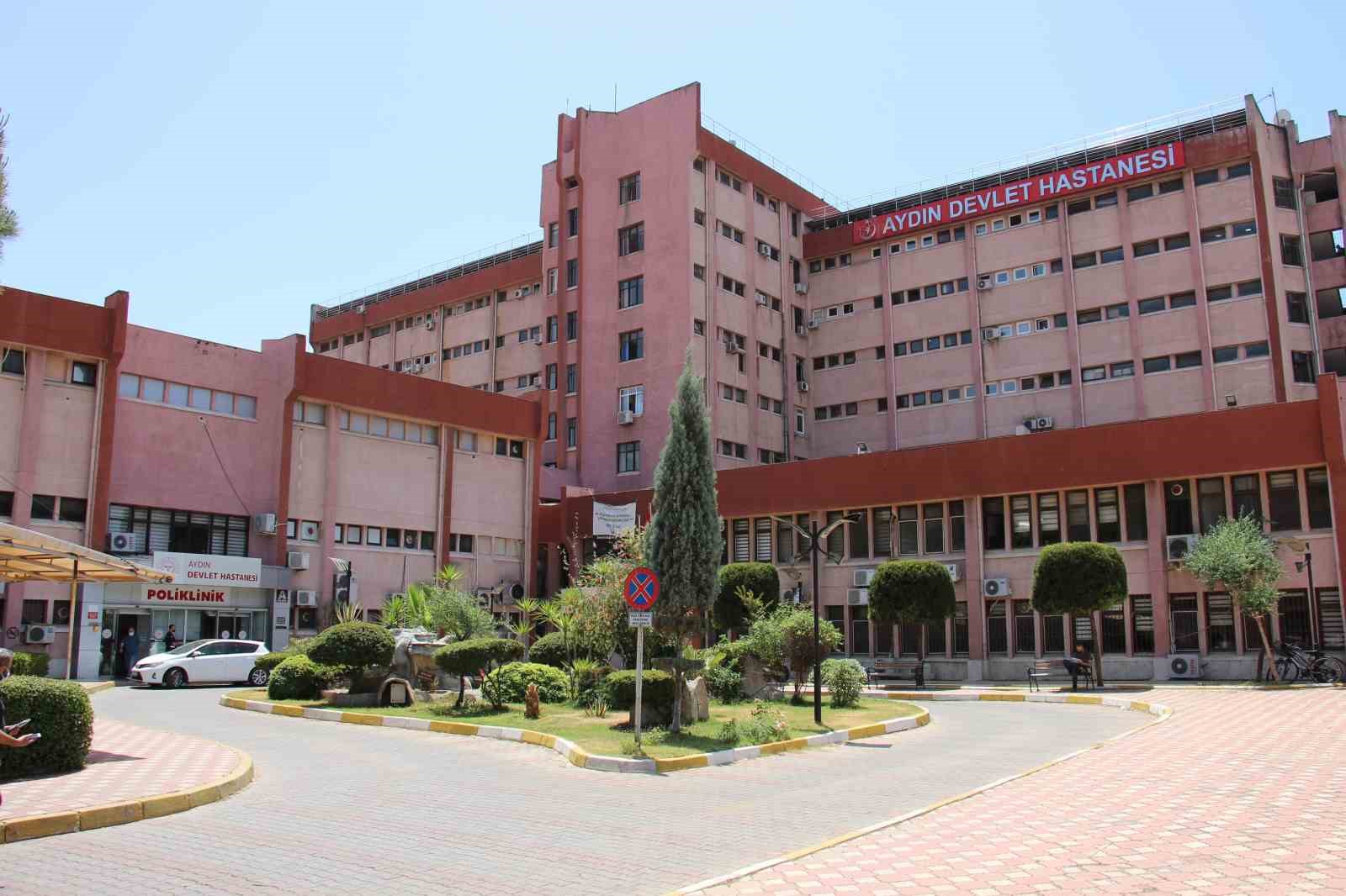 AYDIN DEVLET HASTANESİ'NDE UYGULANAN 'EK MESAİ' UYGULAMASININ DEVAM ETTİĞİ BELİRTİLDİ.