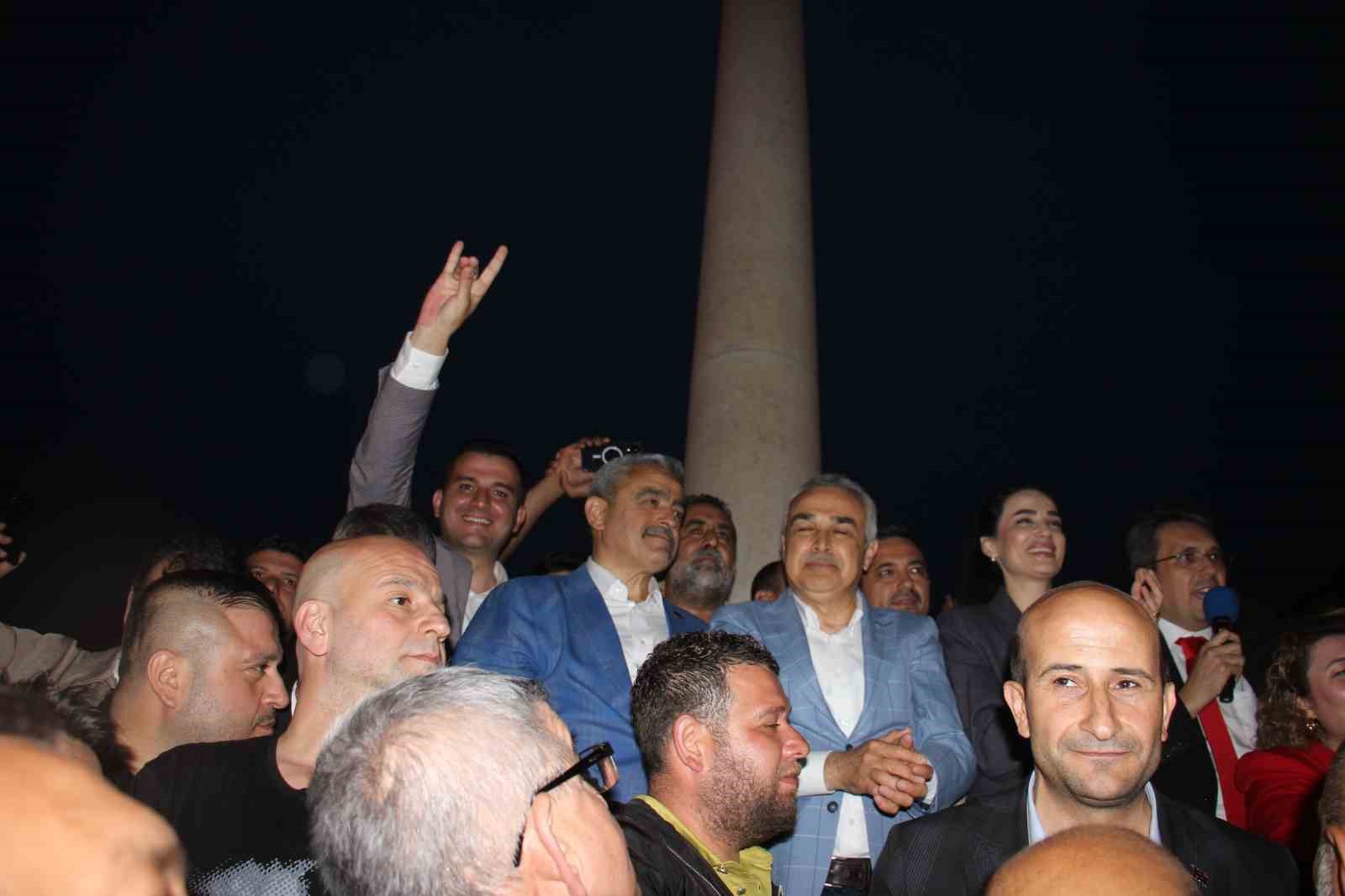 ÜLKE GENELİNDE ALINAN CUMHURBAŞKANLIĞI SEÇİM BAŞARISI SONRASI ÜLKE GENELİNDE OLDUĞU