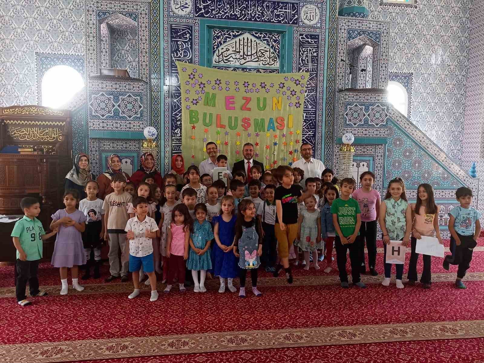AYDIN'IN EFELER İLÇESİNDEKİ 'AYKO MÜRÜVVET TAŞTEKİN 4-6 YAŞ KUR'AN KURSU'NDA