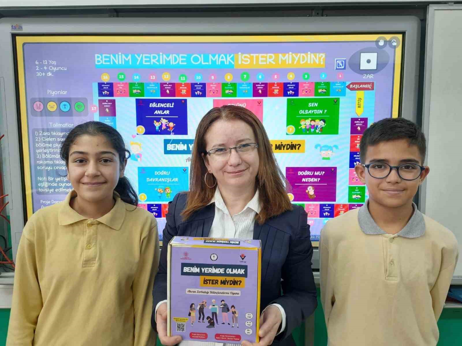 AYDIN’IN KUYUCAK İLÇESİNDE BULUNAN YAMALAK ORTAOKULU ÖĞRENCİLERİ, ORTAOKUL ÖĞRENCİLERİ ARAŞTIRMA