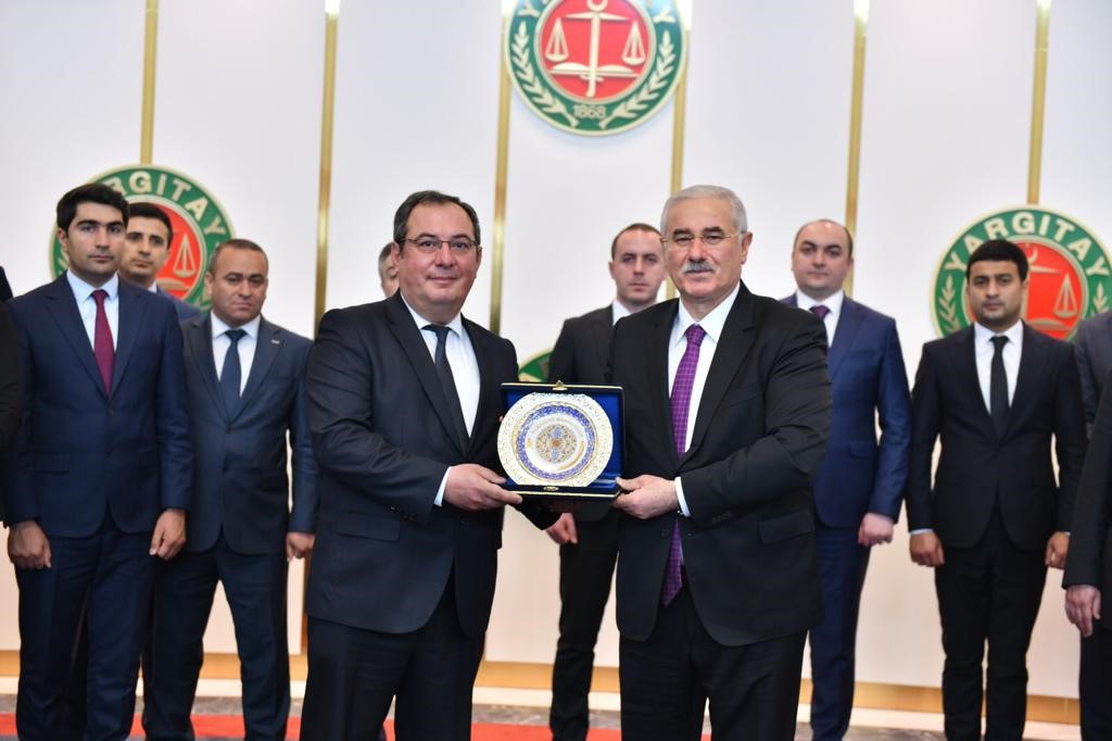YARGITAY BAŞKANI MEHMET AKARCA, AZERBAYCAN ADALET AKADEMİSİ REKTÖR YARDIMCISI HALEFOV