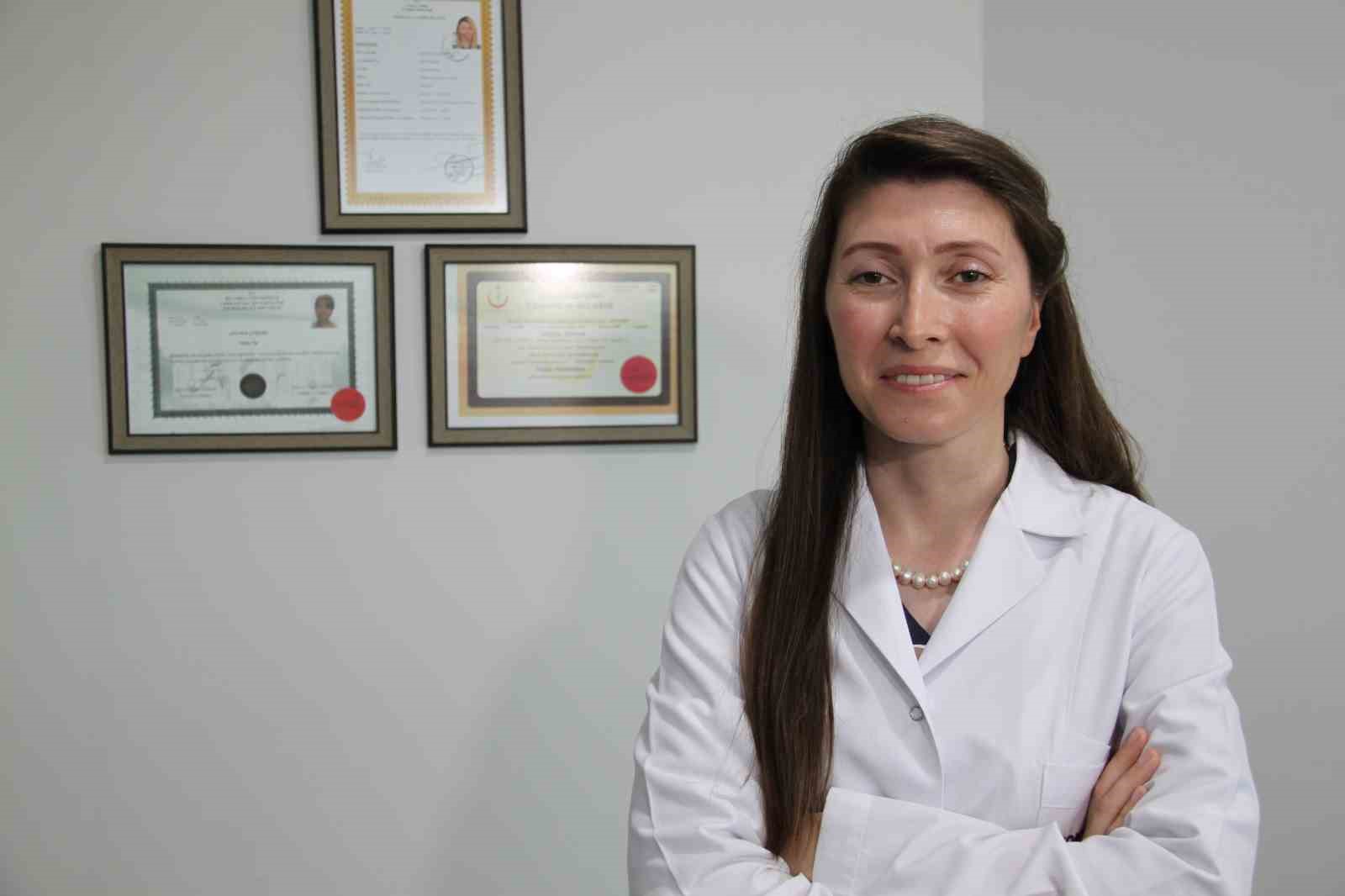 GÖĞÜS HASTALIKLARI UZMANI DR. GÜLFEM YILDIRIM, BAHARIN GELMESİYLE BERABER POLENLERİN