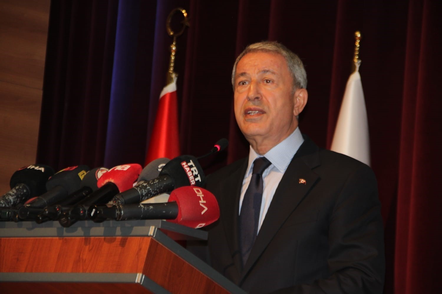 MİLLİ SAVUNMA BAKANI HULUSİ AKAR, SÜLEYMAN ŞAH TÜRBESİ’NİN TAŞINMASI İLE