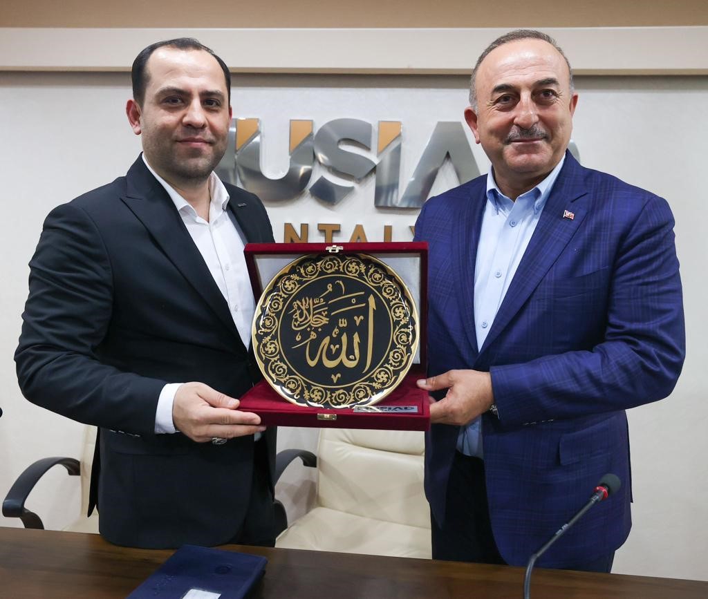 DIŞİŞLERİ BAKANI VE ANTALYA MİLLETVEKİLİ MEVLÜT ÇAVUŞOĞLU, MÜSTAKİL SANAYİCİ VE