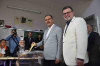 BAKAN MEHMET MUHARREM KASAPOĞLU VE İL BAŞKANI BİLAL SAYGILI SANDIĞA