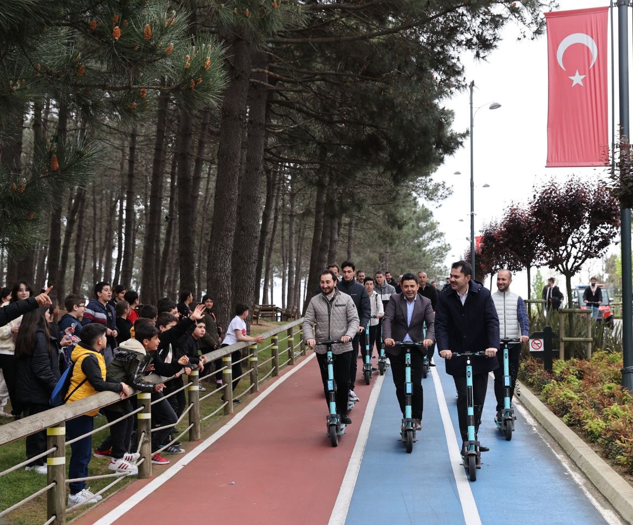 ÇEVRE, ŞEHİRCİLİK VE İKLİM DEĞİŞİKLİĞİ BAKANI VE İSTANBUL 1. BÖLGE