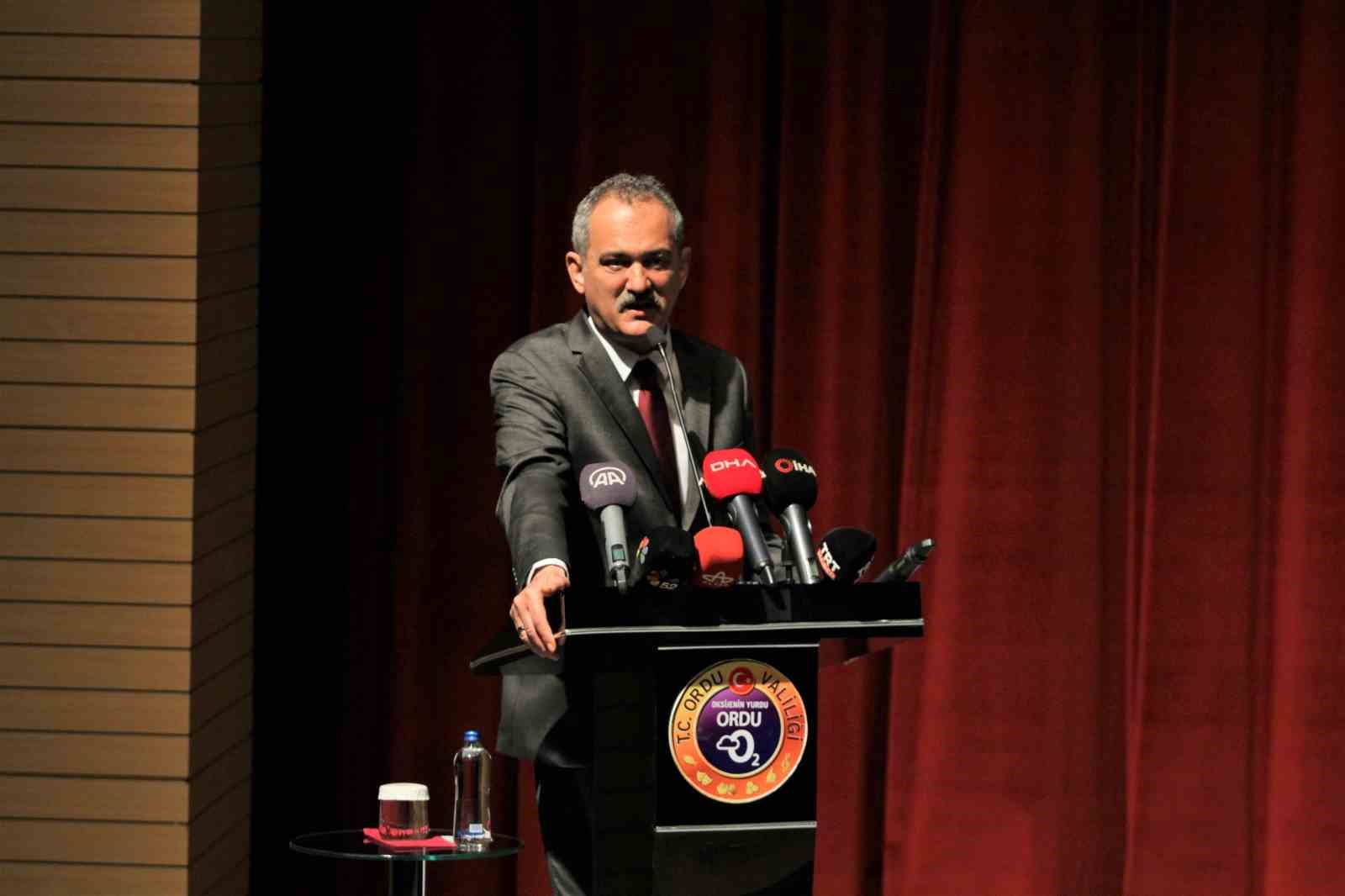 MİLLİ EĞİTİM BAKANI MAHMUT ÖZER, OKUL ÖNCESİ EĞİTİMDE ALINAN EK