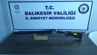BALIKESİR'DE POLİSTEN 195 ŞAHSA OPERASYON
