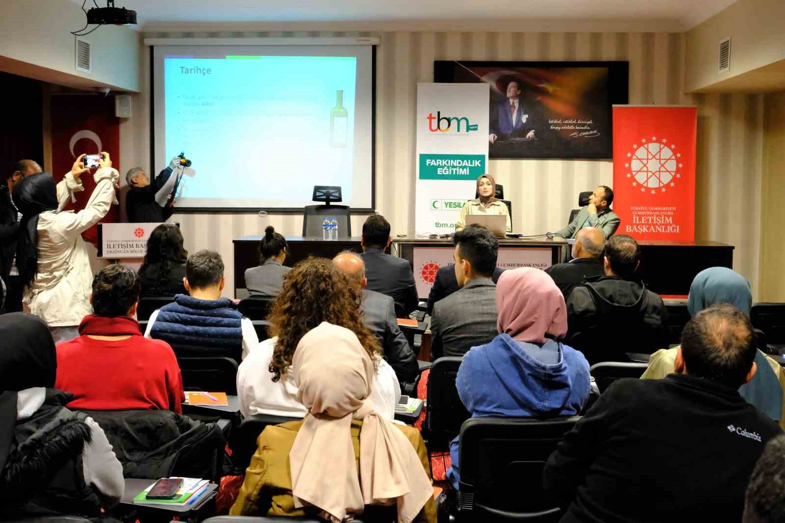 CUMHURBAŞKANLIĞI İLETİŞİM BAŞKANLIĞI ERZİNCAN BÖLGE MÜDÜRLÜĞÜ İLE YEŞİLAY ERZİNCAN ŞUBESİ