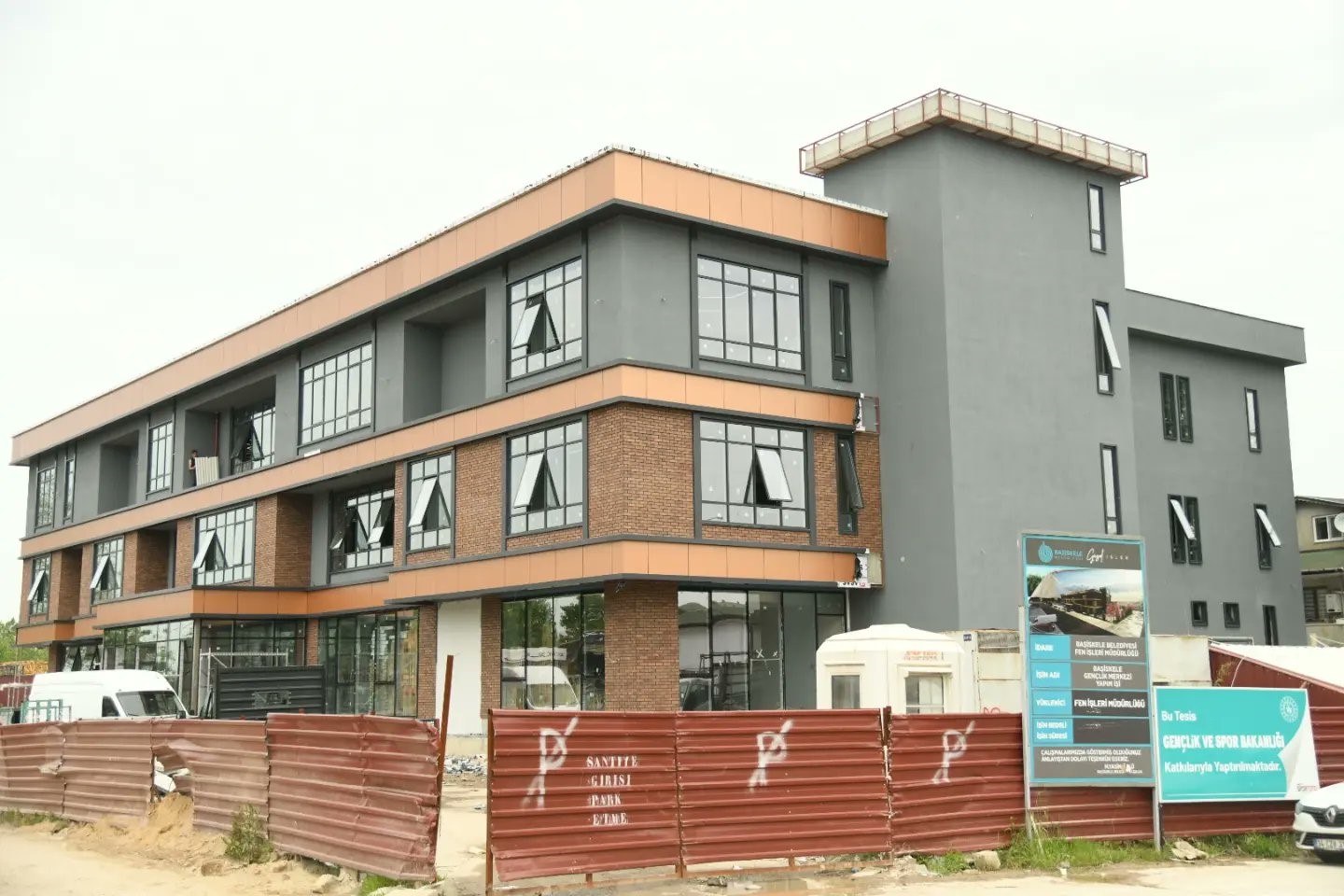 BAŞİSKELE BELEDİYESİ TARAFINDAN ÇAĞIN ŞARTLARINA UYGUN OLARAK MODERN VE ESTETİK