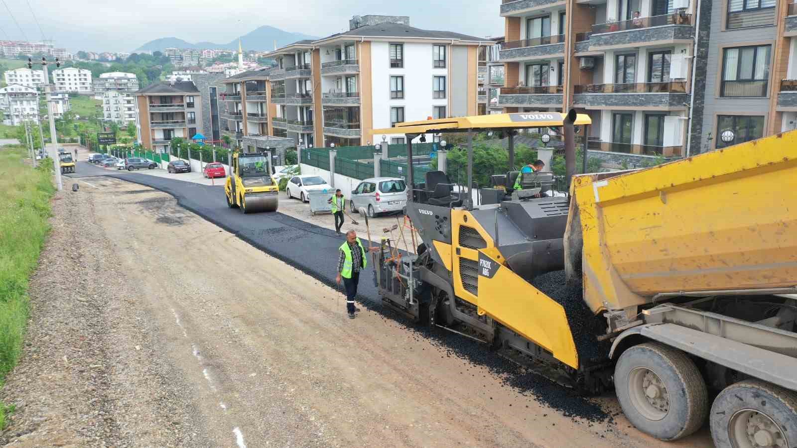 BAŞİSKELE’DE VATANDAŞLARIN DAHA GÜVENLİ VE KONFORLU ULAŞIM SAĞLAMALARI İÇİN ÜSTYAPI