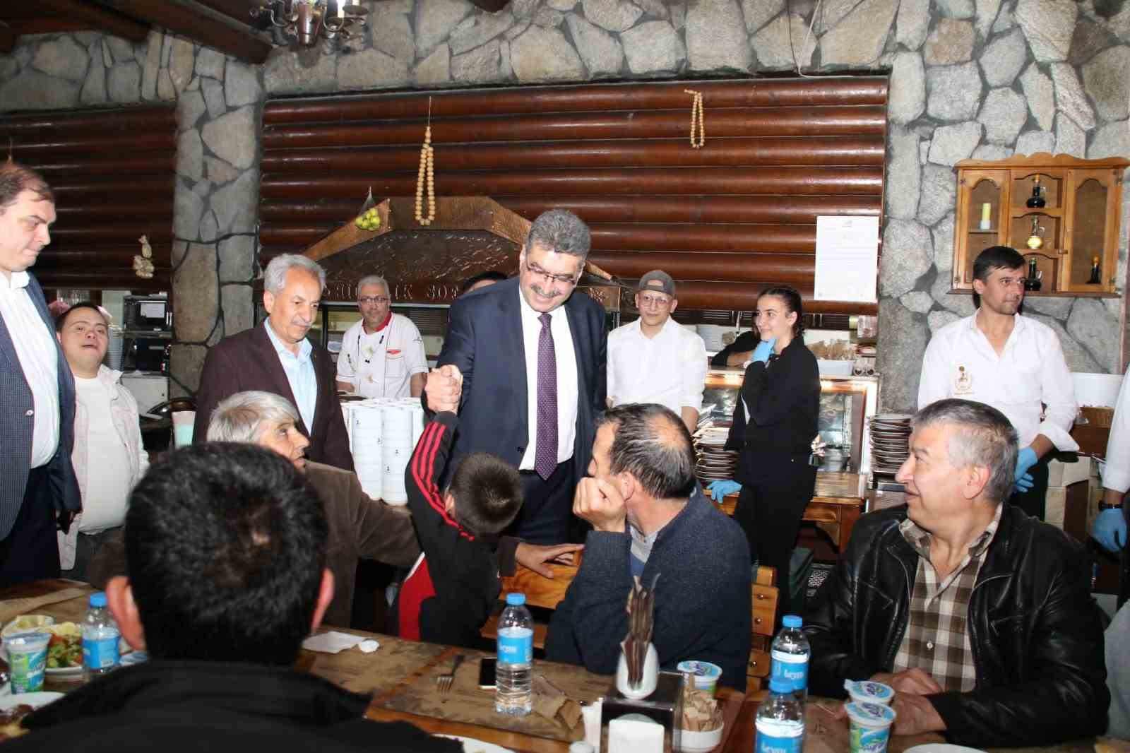 KONYA’NIN AKŞEHİR İLÇE BELEDİYE BAŞKANI SALİH AKKAYA, ENGELLİLER HAFTASI MÜNASEBETİYLE