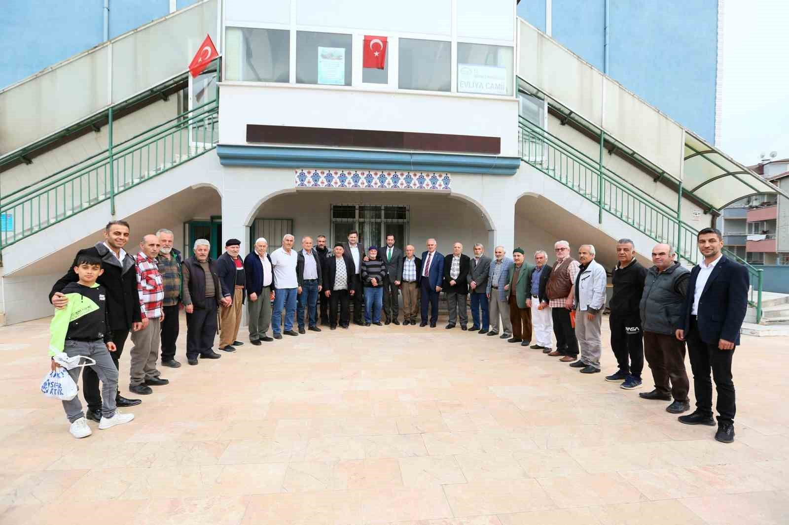 DERİNCE BELEDİYE BAŞKANI ZEKİ AYGÜN, İBN-İ SİNA MAHALLESİ’NDE VATANDAŞLARLA BİR