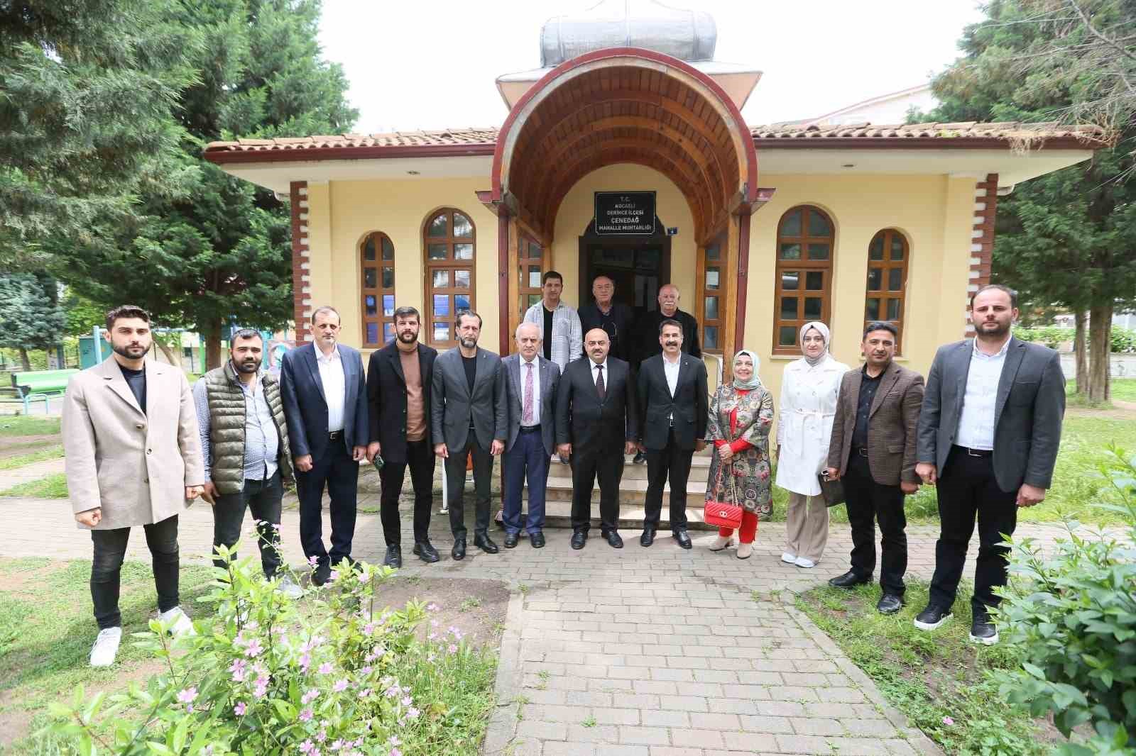 DERİNCE MERKEZDE GÖREV YAPAN MAHALLE MUHTARLARINI ZİYARET EDEN BELEDİYE BAŞKANI